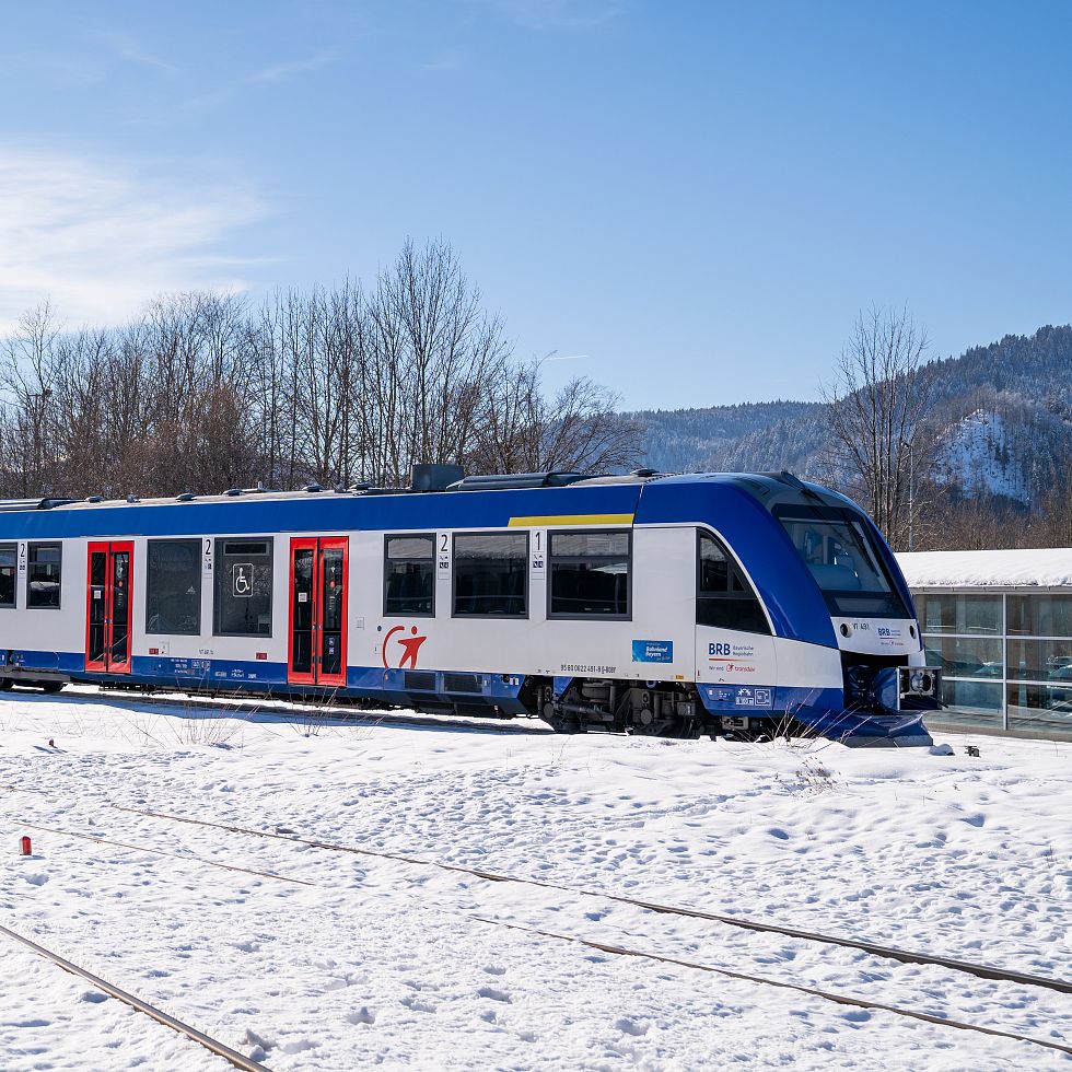 BRB_Flirt_Alstom_SkiKombiTicket_Fotograf BildschnittTV